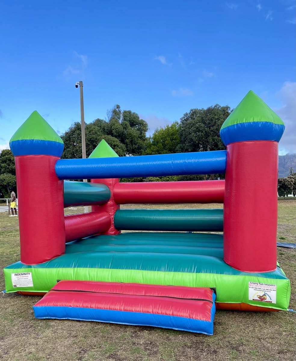 springkaanjump's tweet photo. HAPPY SATURDAY🎉🎊 ☀️ 

It’s PARTY TIME!!!!🎈🎂🍭🏰 🥳

Cleaned, Sanitized &amp; ready for the party! ✅

Thank you for choosing Springkaan 
❤️💚💙🧡💜💛🩷

#jumpwithSpringkaan https://t.co/rU4JWrMK2G