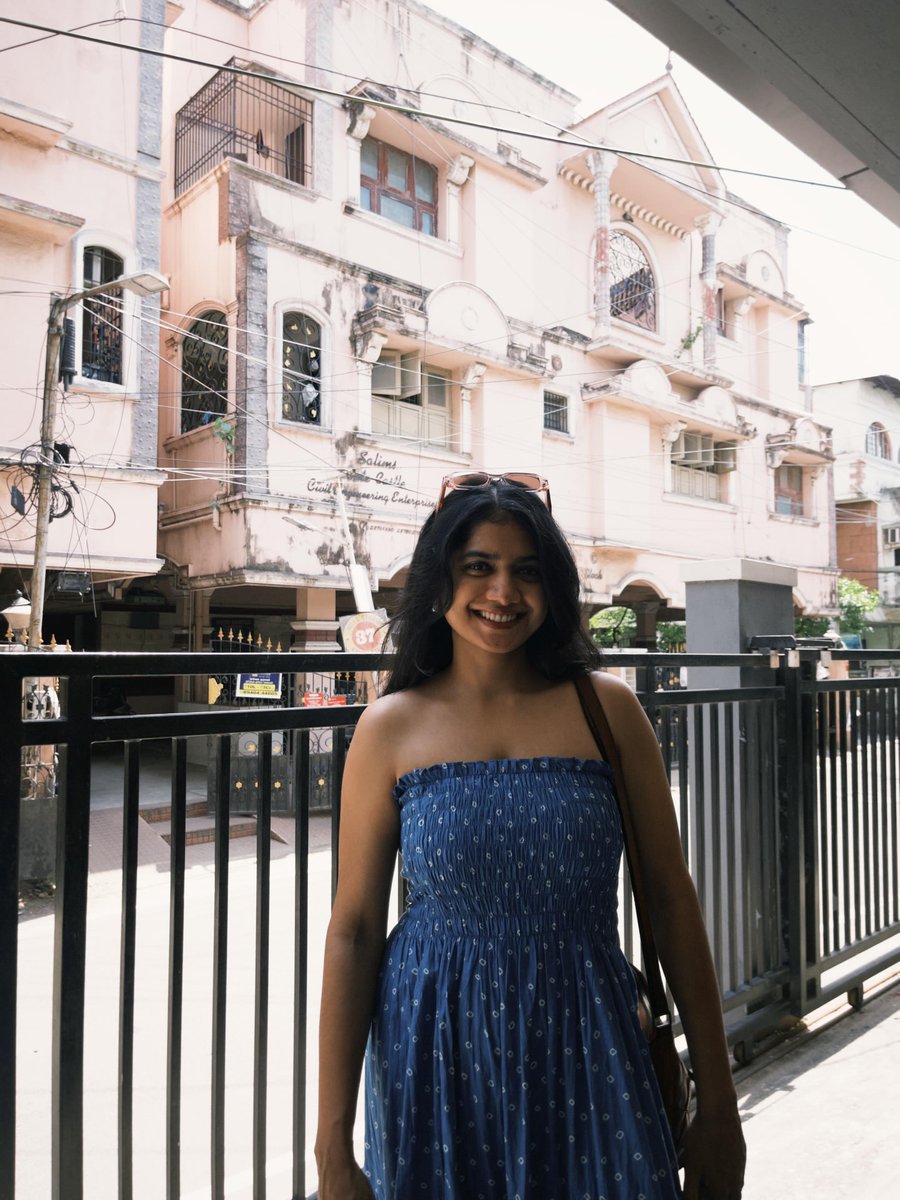 Weekendvibes_'s tweet image. Anarkali Marikar 💙

#Anarkali #AnarkaliMarikar