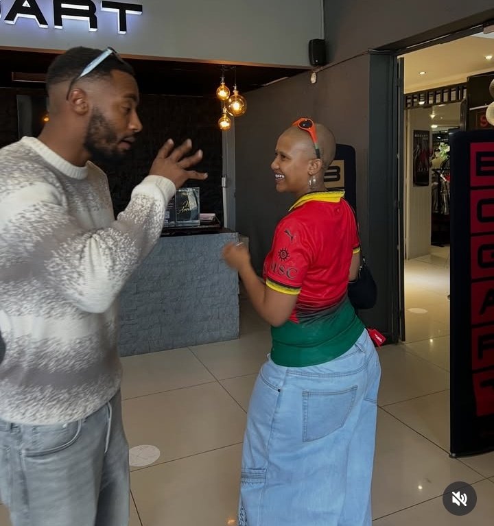 Que's live interview with Bogart radio is out on YouTube here's the link.
youtube.com/live/N0ks_5sd2…

#QueQondile
#BBMzansiS6