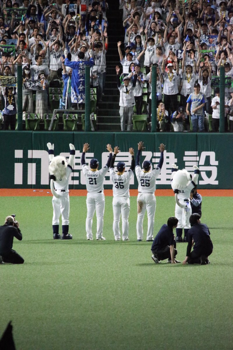 𝔇𝔒𝔄𝔑 ⚾️ tweet media