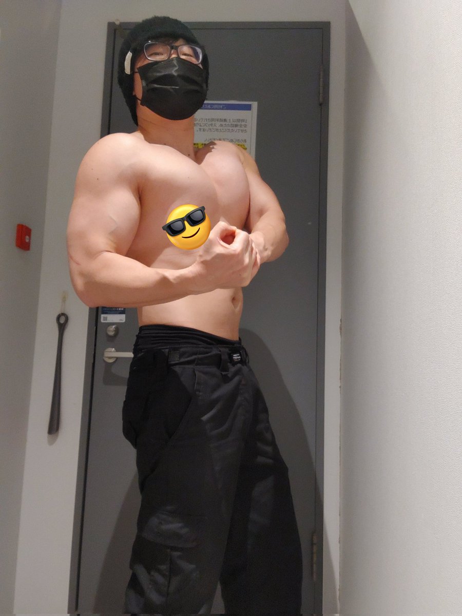 ベク太 tweet media