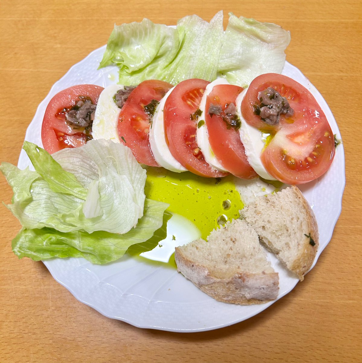 エイト(ジョジョ4部視聴中) tweet media