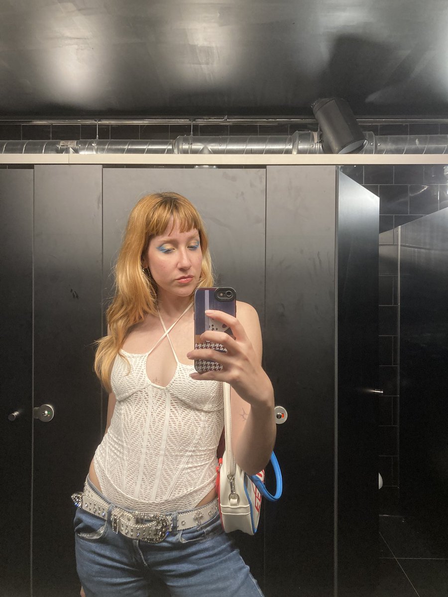 ainhoa⋆☆ tweet media