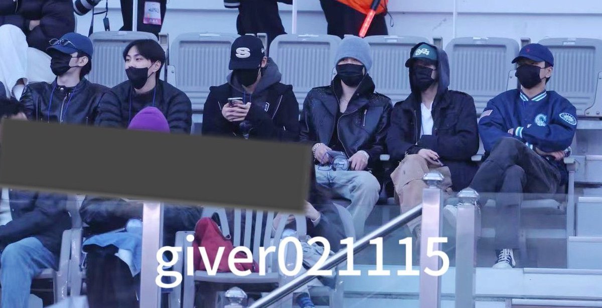 ᴊᴜʟᴇ ૮₍ .•̄ · •̄ ₎ა tweet media