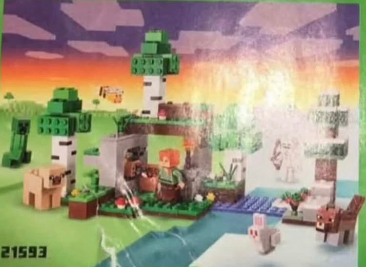 BlogsBrick's tweet image. Four new Lego Minecraft summer 2026 sets first look image, thanks to @TUnibricks 

1st August 2026

#Lego #Legonews #Legoleaks #Minecraft