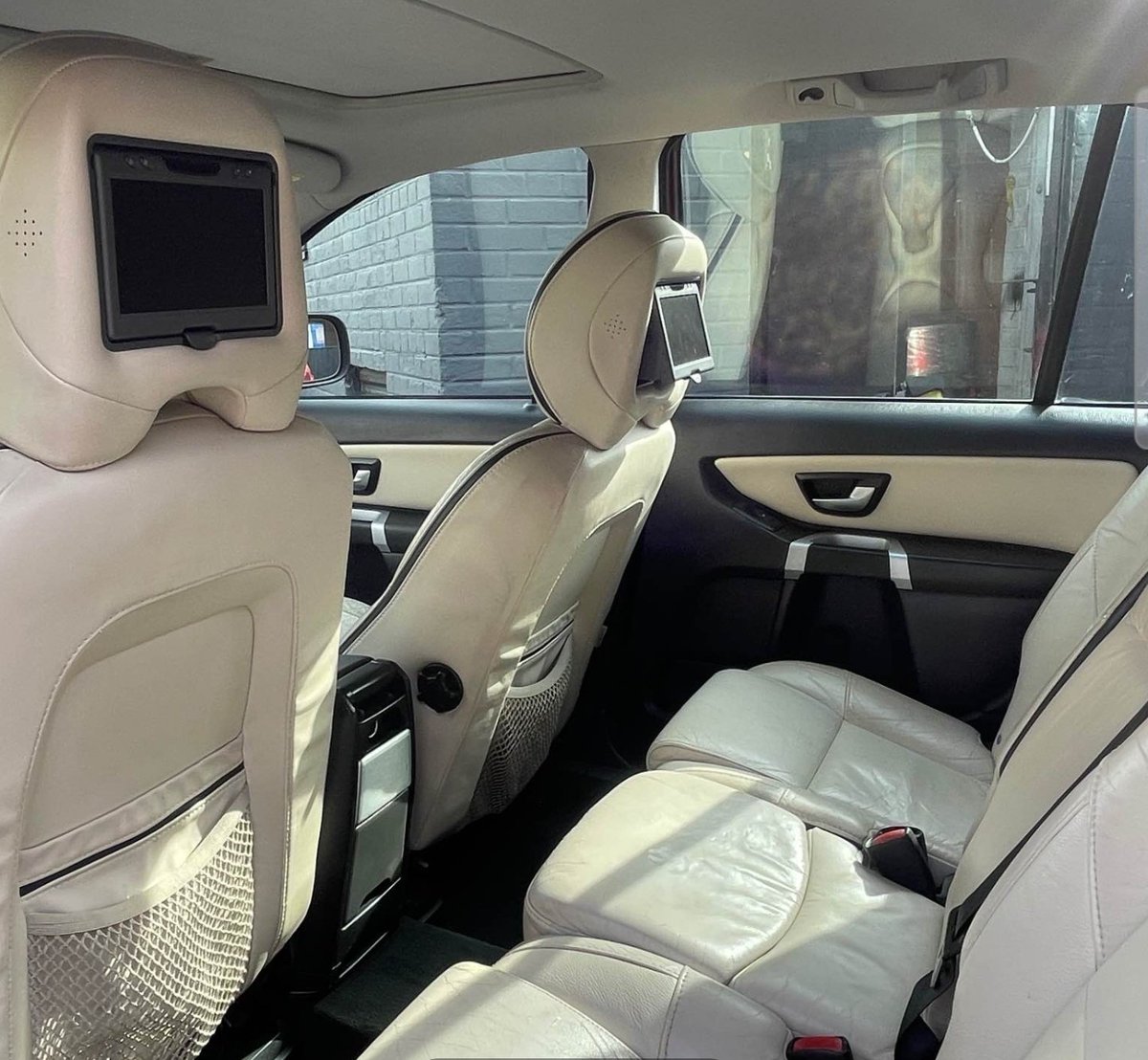 Millishield 01 🚘🌽🫑🌶🦈🐔 tweet media