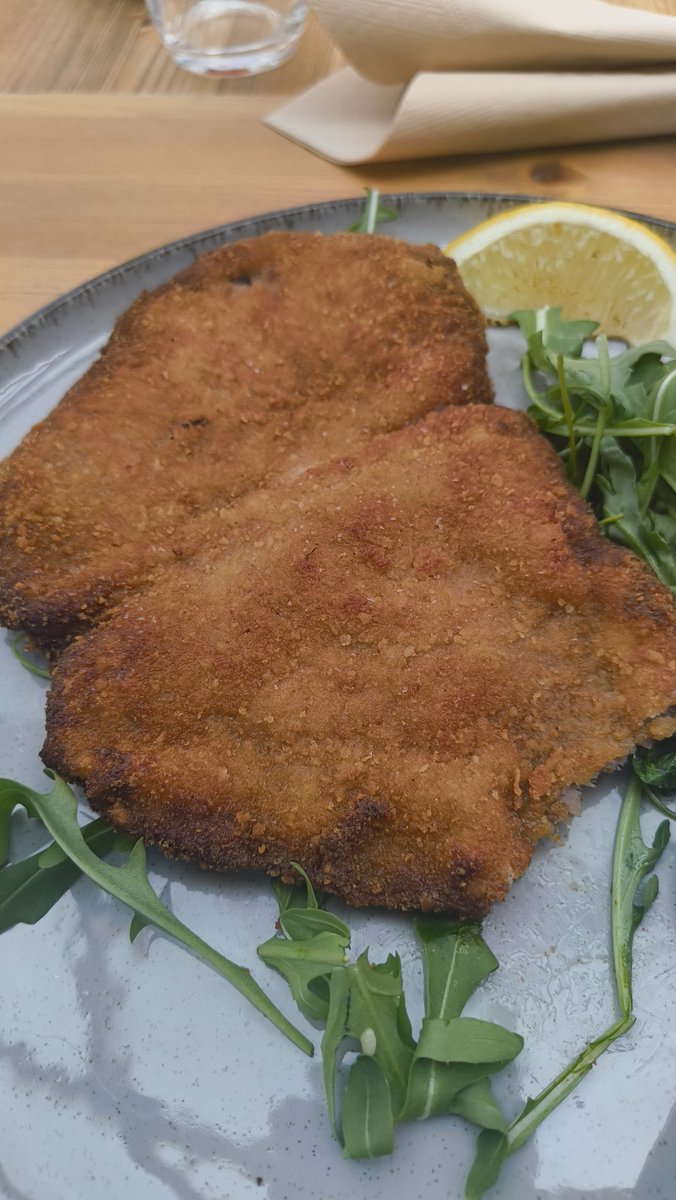 Krasohled ⚠️ tweet media