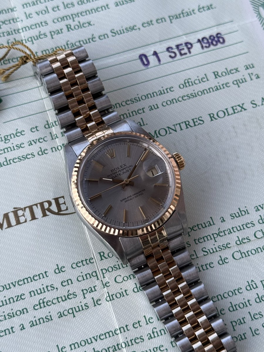 Jonatha60667679's tweet image. Encore une merveille à vous proposer avec cette Datejust or/acier Grey dial 
36mm full set 
Livrée pour 5.9k€