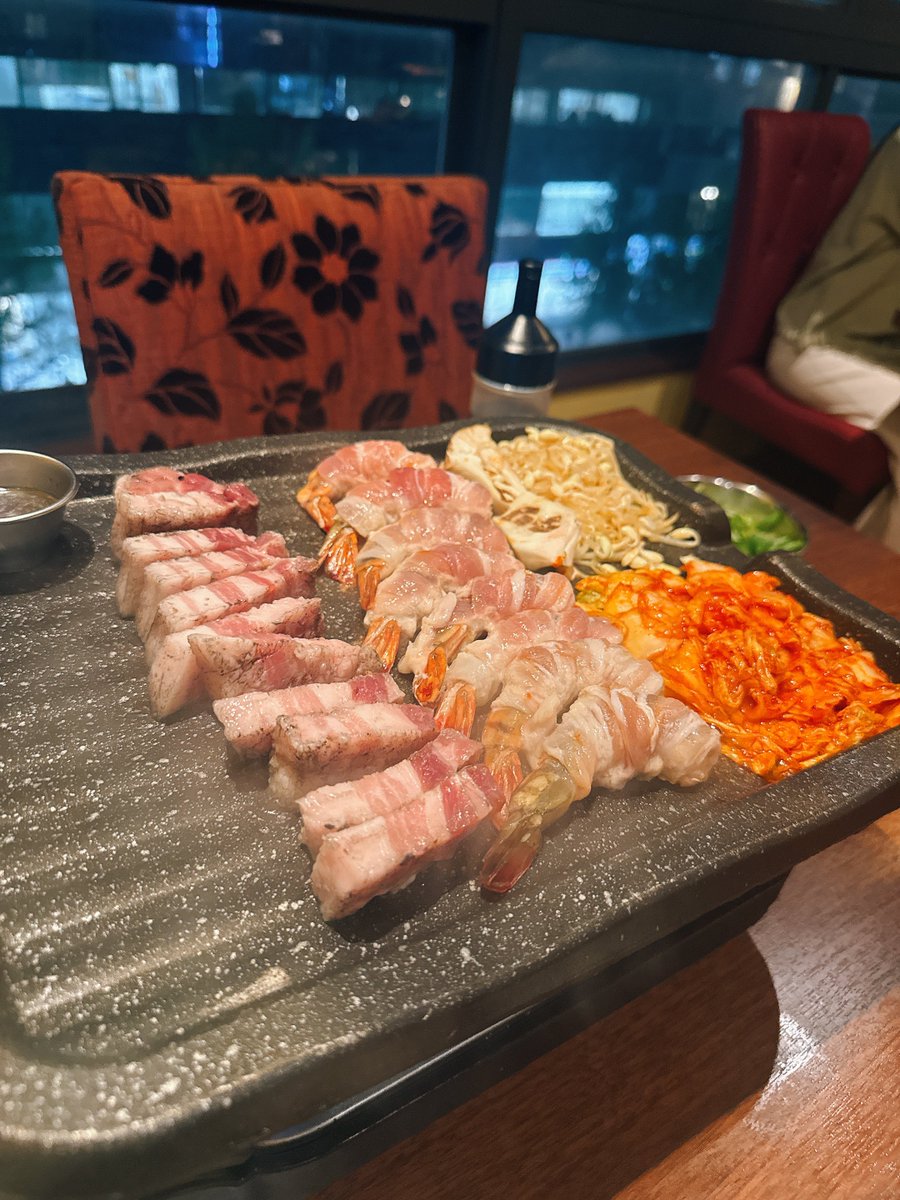 ぽんす tweet media