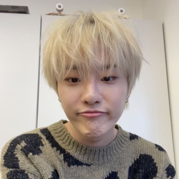 리에 😺 tweet media