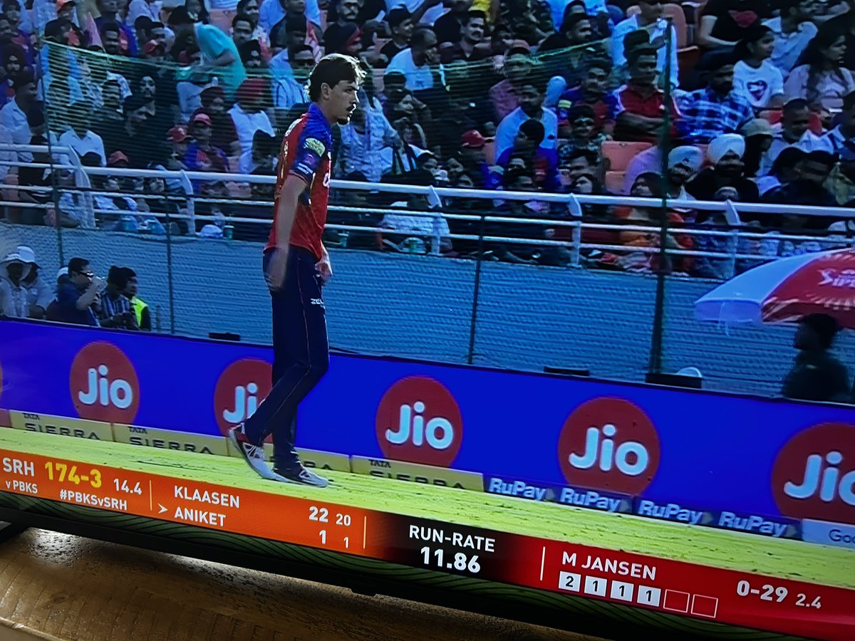 Simon Clark tweet media