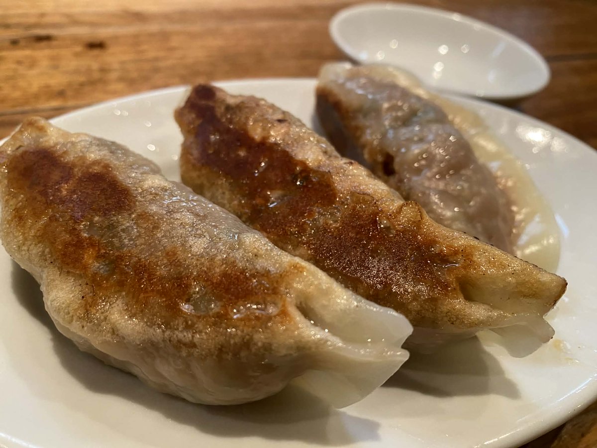 六本木の日（打合せ～「蒼龍唐玉堂 六本木店」で海老味噌担々麺と大餃子～「六本木Ｚ」でロックナイト）
plaza.rakuten.co.jp/meroom/diary/2…