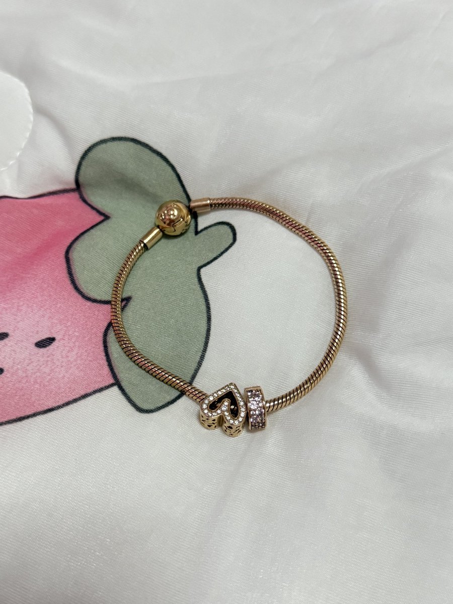 ˙ᘧ ͜ ˙ ♡ tweet media