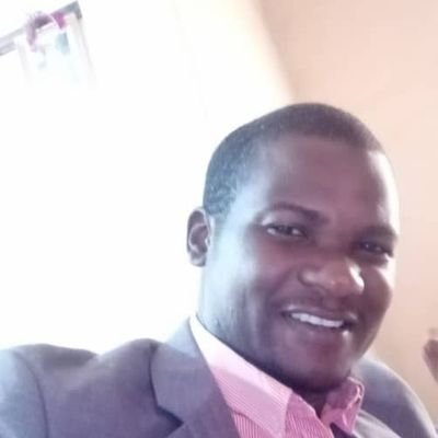 AlcanThia's tweet photo. @KisindeKatumba @mkainerugaba This is u 🤣 https://t.co/RAskcCsGOh