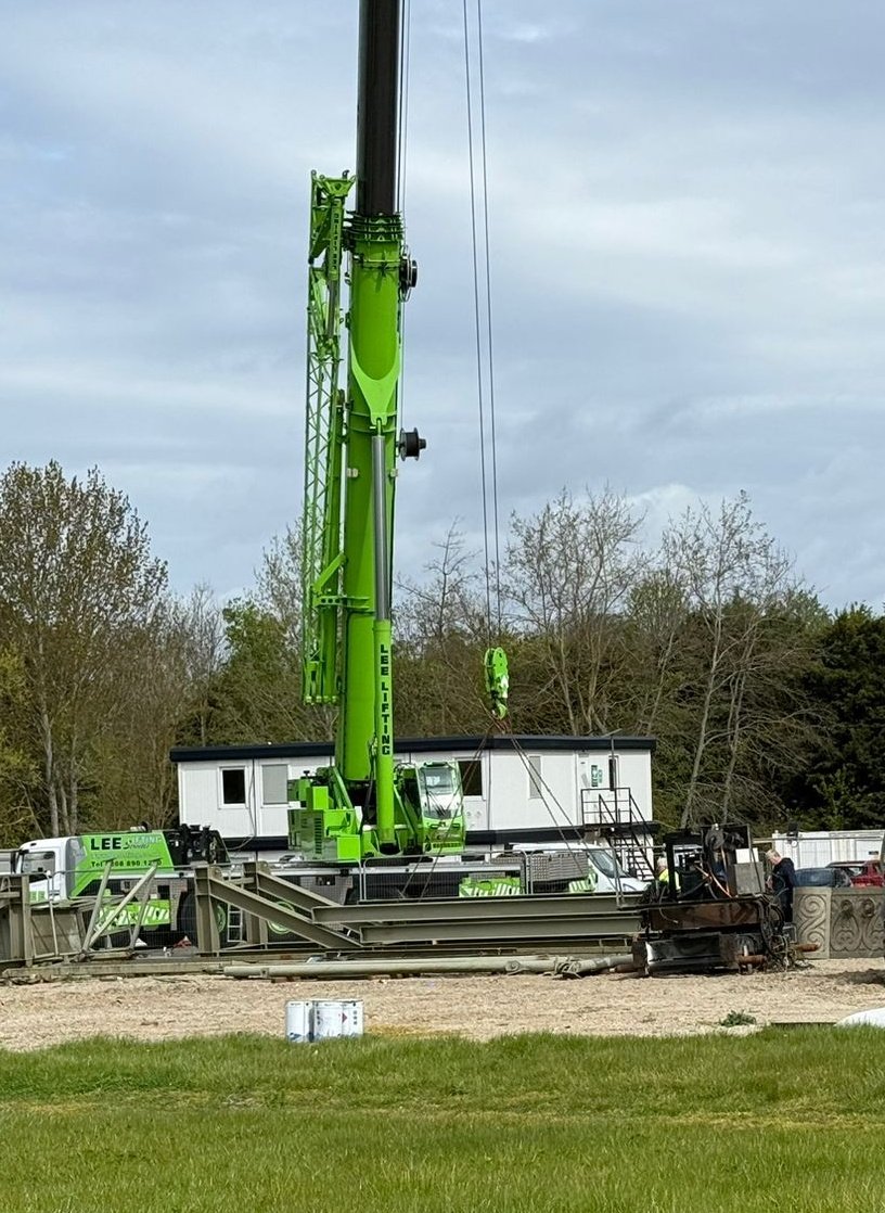 ChessingtonBuzz's tweet photo. Over in Gorilla Car Park some activity with a large crane on site today 🏗️
It appears Kobra may be departing for its refresh and renew (see what we did there?) and it'll return fully themed to Minecraft for 2027
#ProjectRoundtable https://t.co/V7xJ8PS9Ns