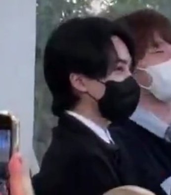 xLambxx's tweet photo. 정한오빠님 장발로 돌아오시려나보다 https://t.co/FGKaZg7SFH
