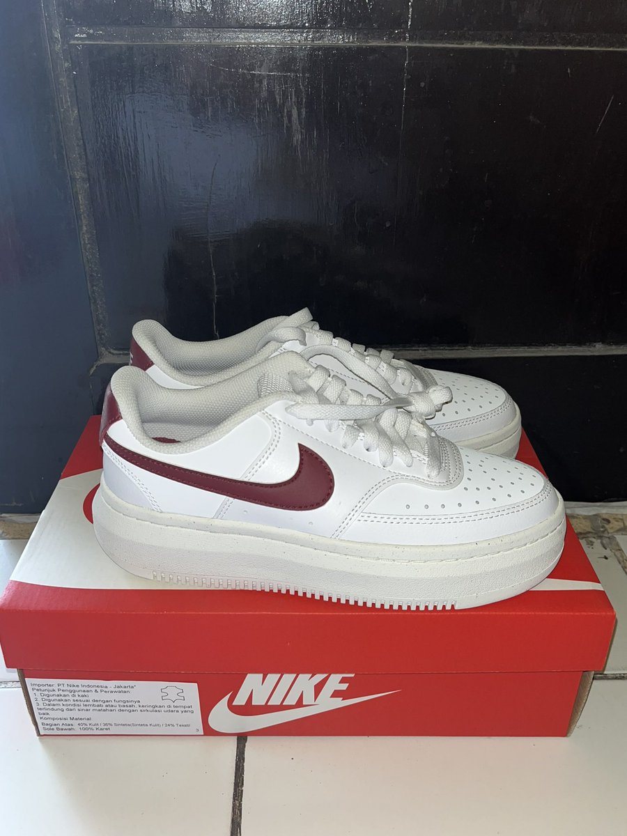 findingnanas's tweet image. wts nike
pic 1 size 38.5 600k
pic 2 size 38.5 550k
pic 3 size 39 450k
- boleh tego tipis
- masih baru bukan preloved
- ada dus + good condi no minus
- ori 💯 bisa cek barcode sepatu + dus
- bisa oren 🍊
- dom sidoarjo, jatim 
#wts #wtb #sepatu #nike #zonaba #zonauang #zonajajan