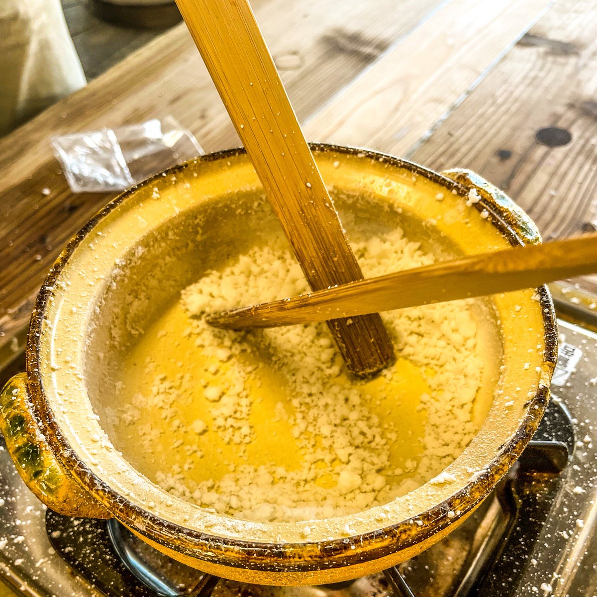 てるる tweet media