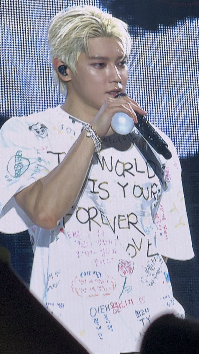 สตาฟเขียนเสื้อให้แทยงกับคอนเสิร์ตรอบสุดท้ายของ 2026 TAEYONG CONCERT <TY TRACK REMASTERED> 

#แทยง #태용 #NCT태용 #TAEYONG