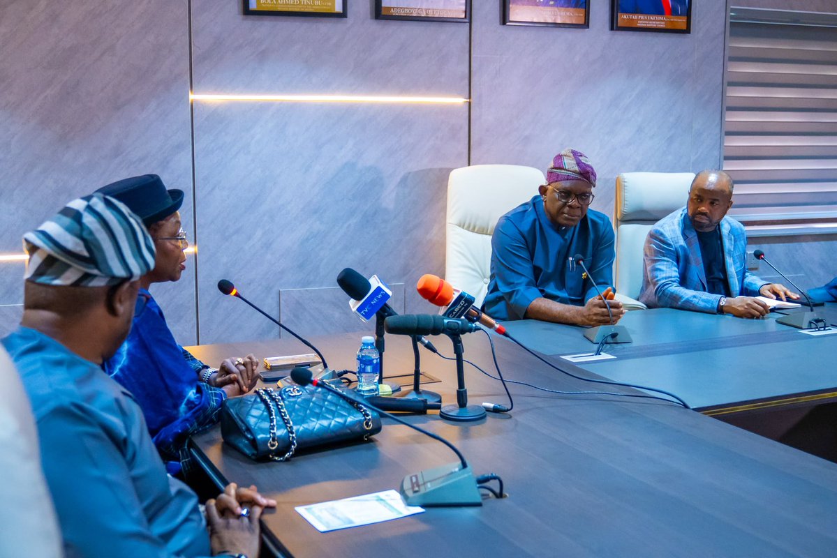 Akin Akinwale tweet media