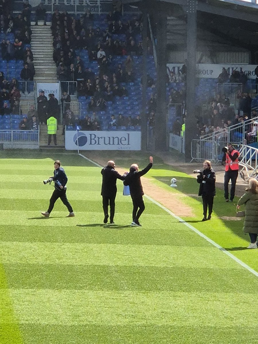 𝓡𝔂𝓪𝓷𝓷 𝓜𝓲𝓰𝓷𝓪𝓷𝓸 tweet media