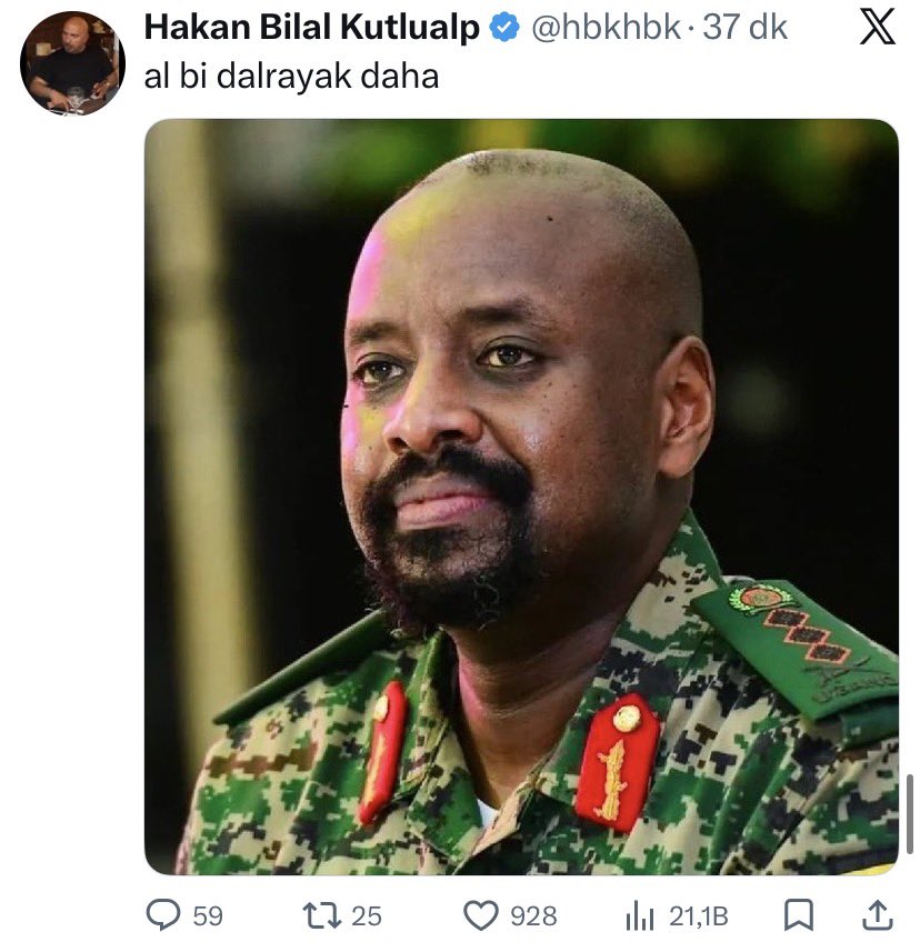 kızla tanıştıkça söylediği her erkek isminde