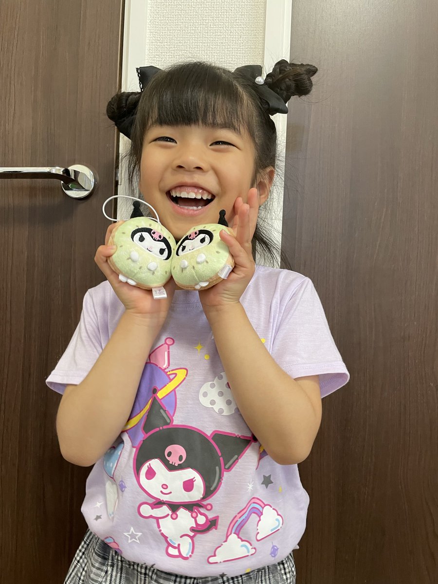 0712airi's tweet photo. 最近はクロミちゃんブーム❣️
クロミちゃんを見つけては報告してくる🤭
そして、髪型までクロミちゃんのリクエスト😳

#テアトルアカデミー https://t.co/GbOU0uBs68