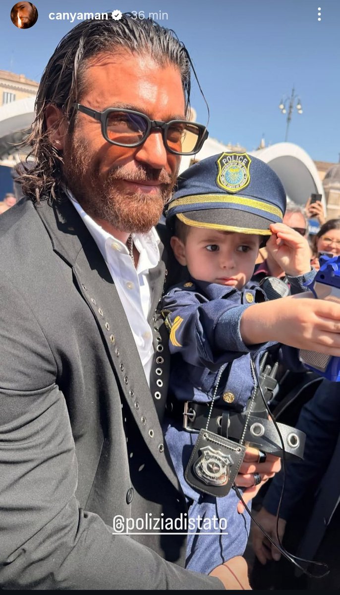 Piccoli Francesco Demir crescono ...questa è " la foto"!😊

Grazie alla Polizia di stato  per il loro importante ed incessante lavoro al servizio dei cittadini 🙌

#CanYaman