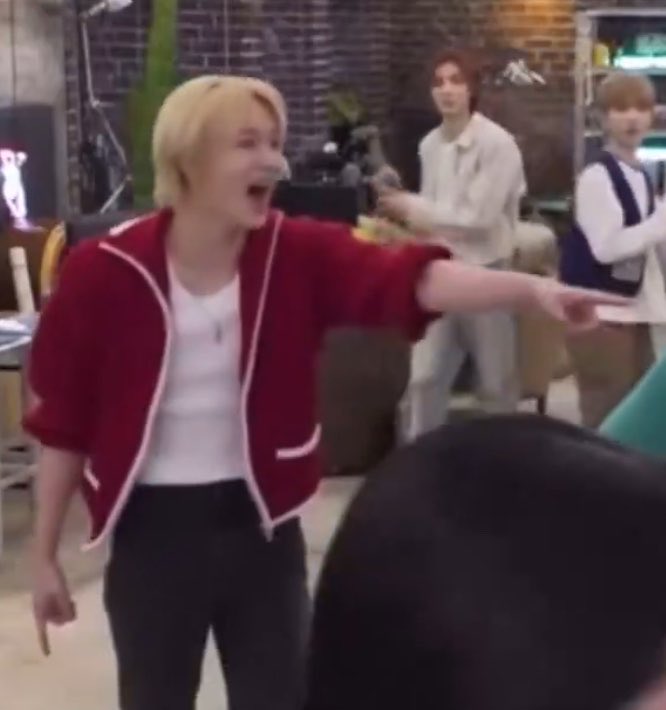 sungho tv tweet media