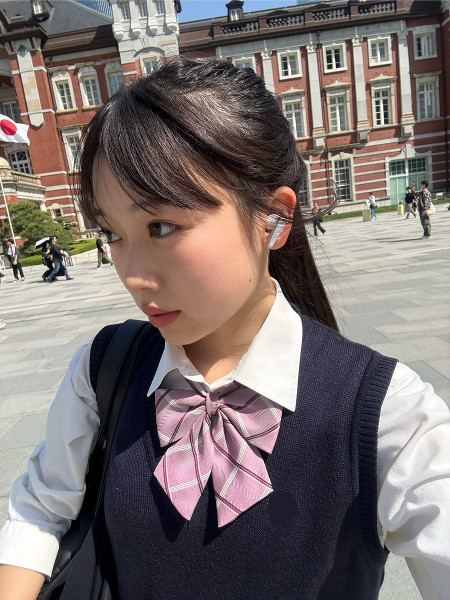 natumemira's tweet image. 個人的には左顔の方が写真が盛れるのでいつも右に顔をかしげて撮っちゃうのです。
 そして今日はポカポカな1日でしたね！
 #jk  #無加工