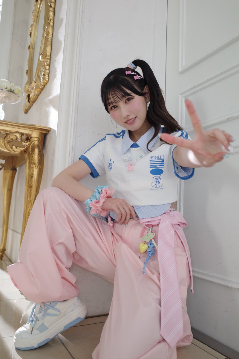 山本 杏奈 tweet media