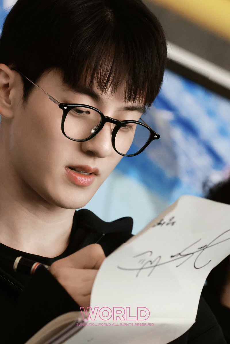 성우의 찬란한 세계 tweet media