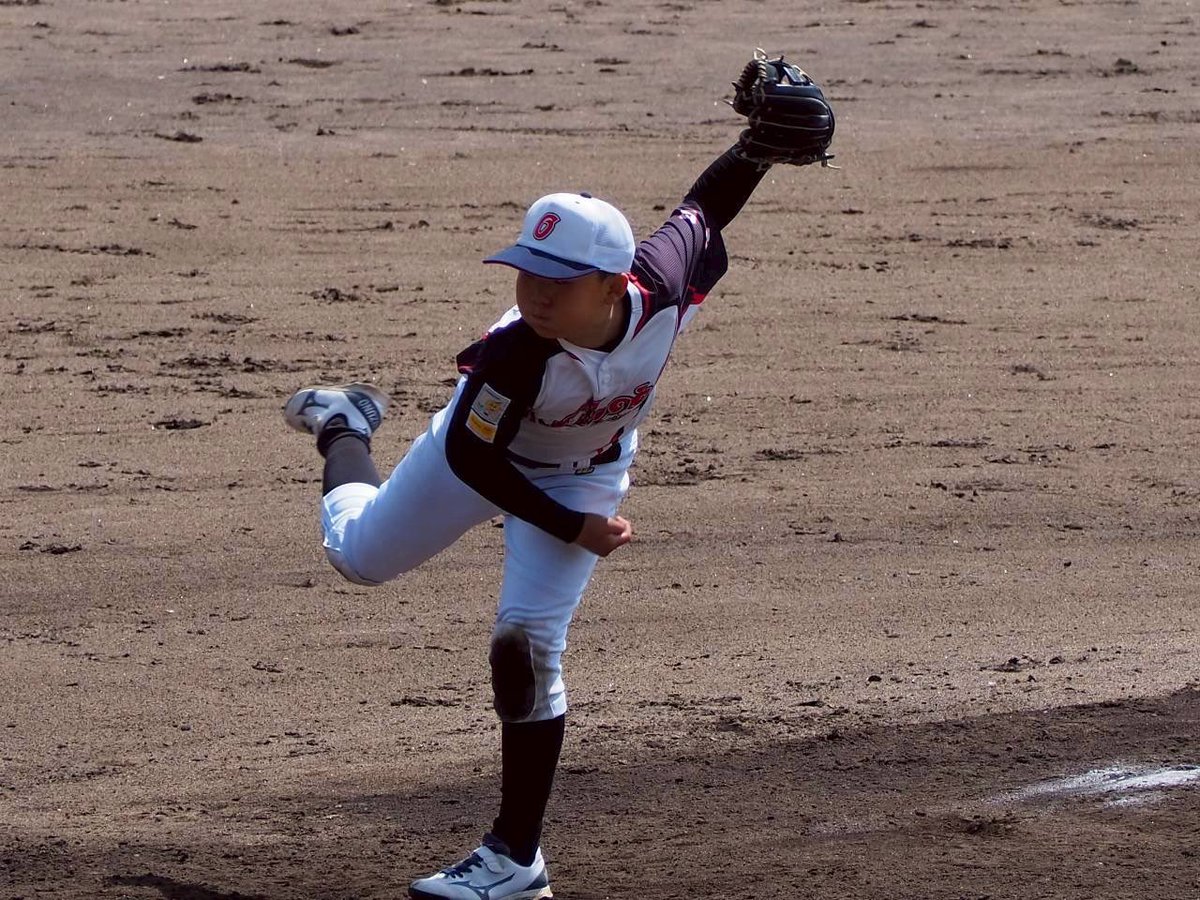 shin42578's tweet photo. 4/5(日)第46回全日本学童軟式野球大会 山口市内予選⚾️
準決勝 vs山口大内クラブ
昨年度マック全国大会出場チーム、激戦となります🔥
先制を許す苦しい展開も、中盤に集中打で逆転‼️
逃げ切りたいところでしたが逆転を許し、1点差で惜敗😔
県大会への切符は掴んだので、まだまだ夢への挑戦は続きます😤 https://t.co/WBzIJukjkY