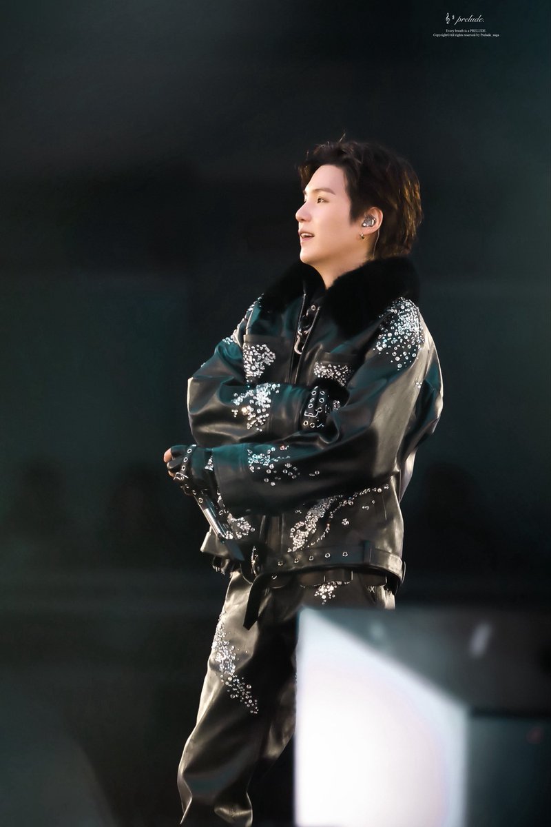 Update SUGA tweet media