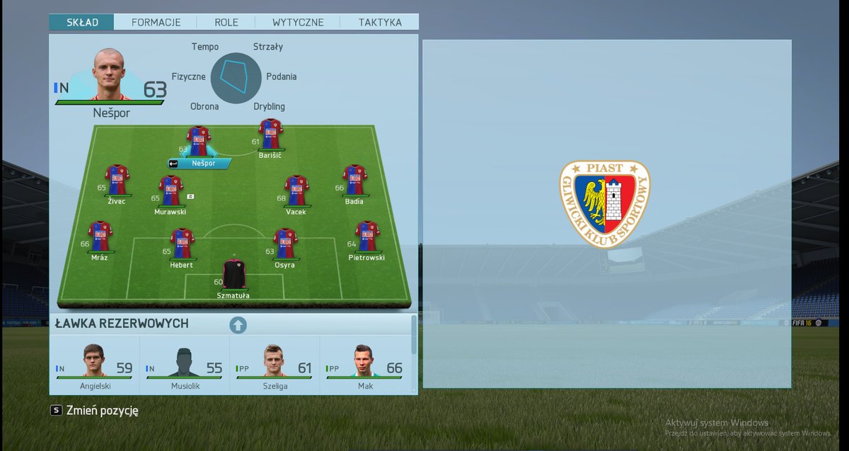 pryngierz's tweet image. O to ja i mój SQUAAAD. Potrzebny nam będzie napastnik, może napiszemy kogoś karierę od nowa w NASZYM klubie 

#fifa16 #piastgliwce