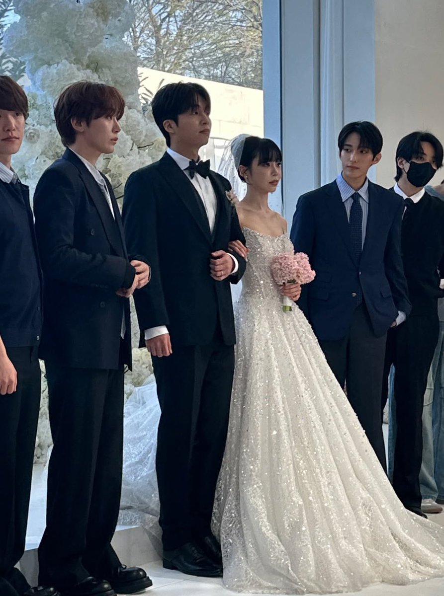 𝗆𝗈𝖼𝗁𝗂 tweet media