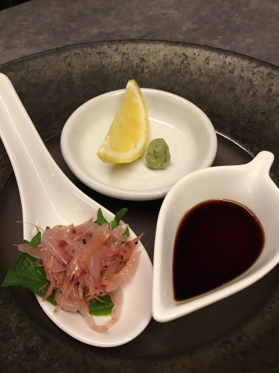 生の桜海老を　ワンスプーンで堪能 #大阪上本町駅近 #隱美味しい料理屋さん #桜海老 #旬 #プチ贅沢気分 #幸せ #美味しい #ワンランク上の気さくな財布に優しいお店 #お得ランチコース一品物多数 #宴会 #歓迎会 #接待 #法事 #顔合わせ