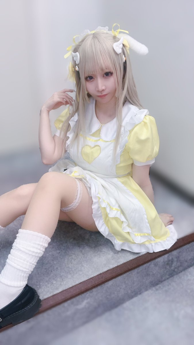 hiyori_koufu's tweet photo. パスかわうさぎ🐰💛

実はパスかわ初参戦✧︎*。
衣装らいちちゃんから借りたの〜！！
めちゃかわさんで嬉しい🥰

私が愛用してる目玉焼きのピンも付けた！
是非BINGOコンプして景品ゲットしてね✨

いーーっぱい人類や🐰さん待ってるよ🥚🤍 https://t.co/SVNSdvyBcG