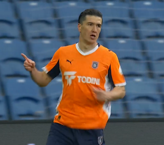 FutbolArena tweet media