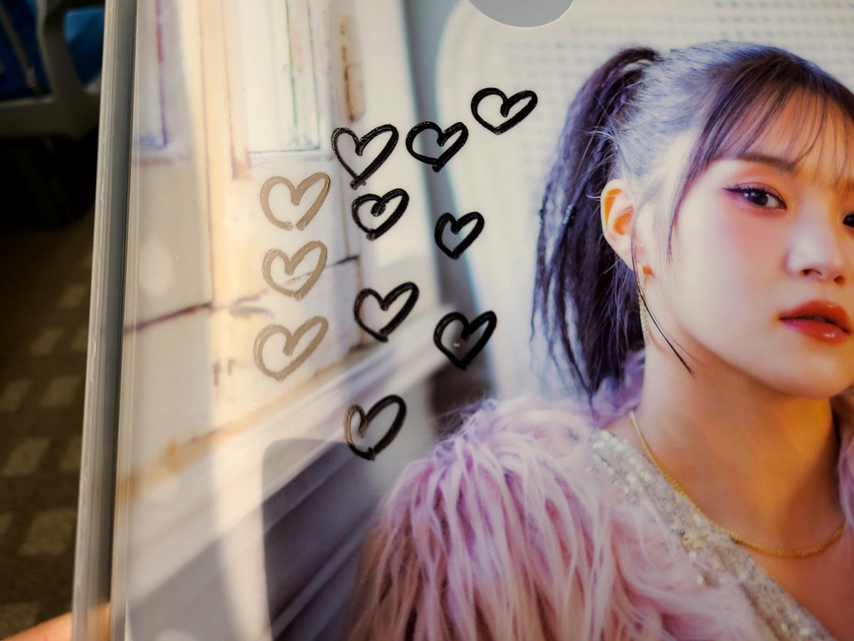 にんにん tweet media