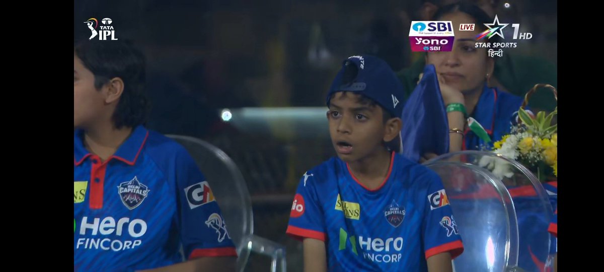 Han main bhi hairan hun😂.What a Beauty 😍 you Overtone✨.
5 Weickt down for DC💪🏻.

#CSKvsDC #IPL2026 #Sanju #Overton #Khaleel #Noor #Sardaraz #Ayush #dewaldbrevis