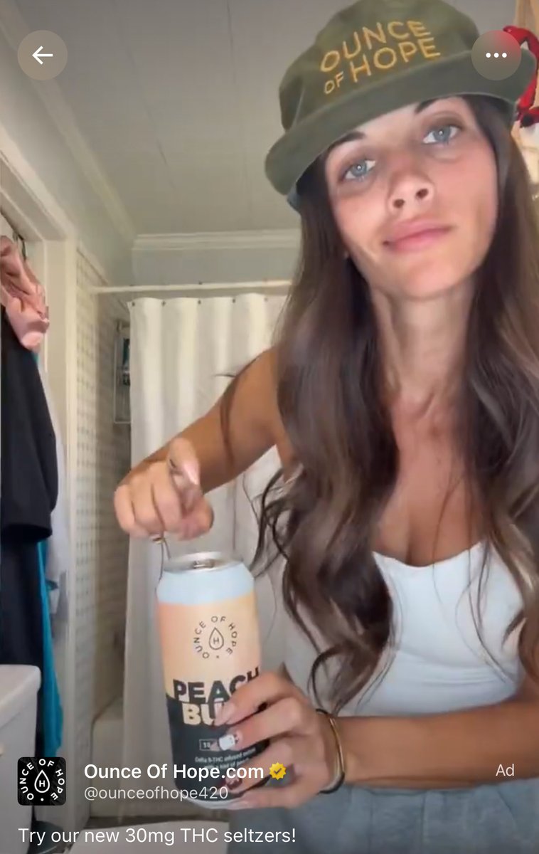 Honest Yellow Guy 🇰🇷 tweet media