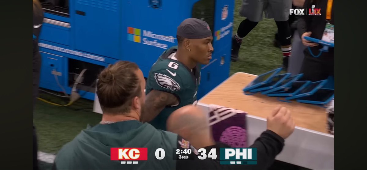 Kobe Dog Productions tweet media