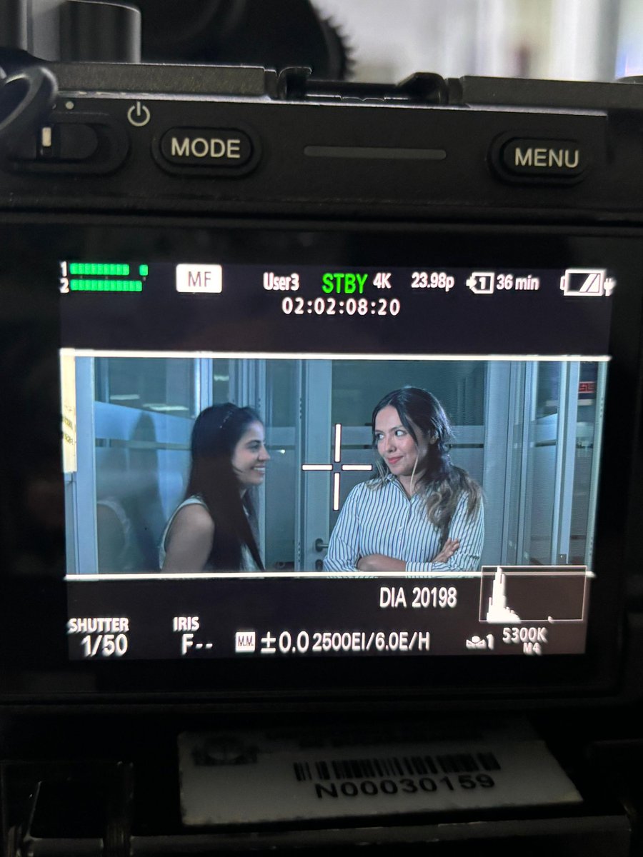 del 1 al 10 q tan nerviosa me veo haciendo un personaje súper random equis e insignificante?