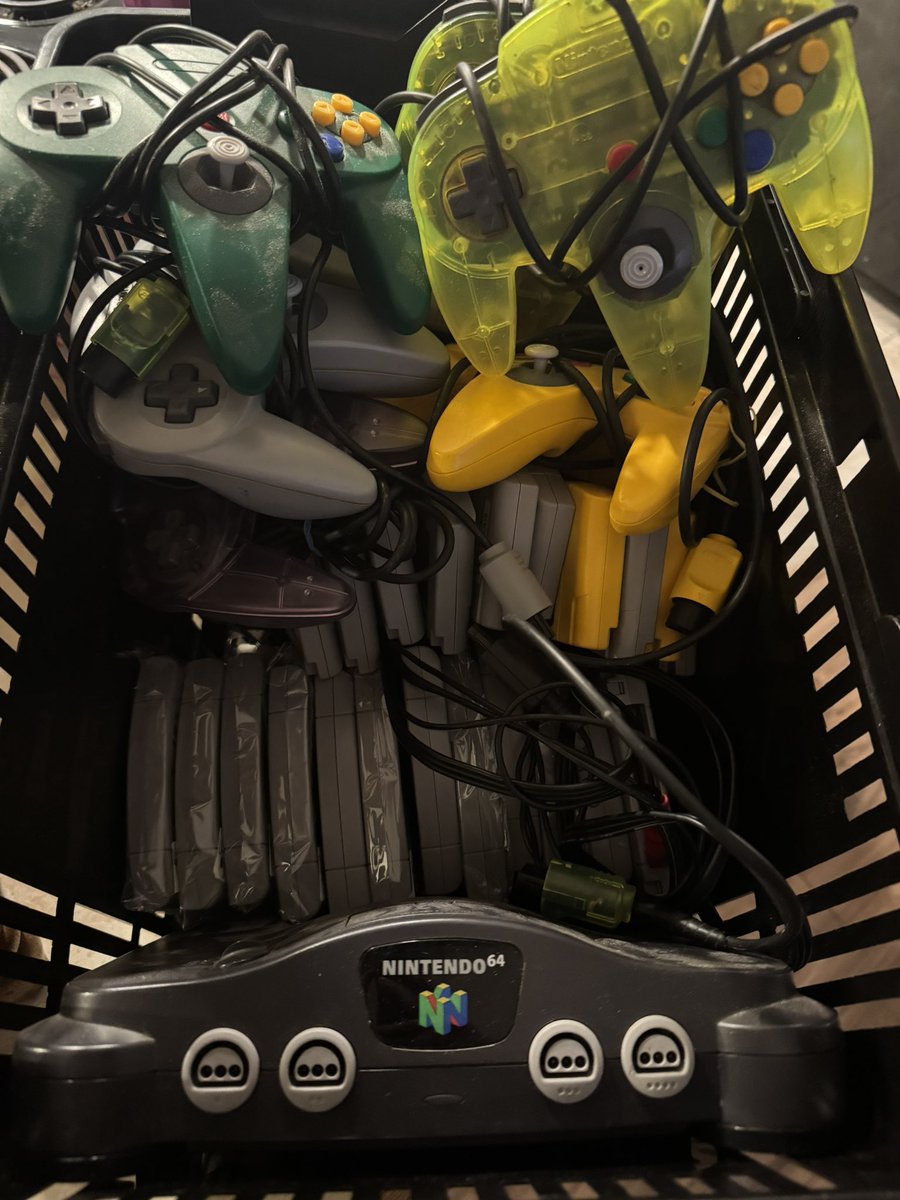 PNWGUERRILLA tweet media