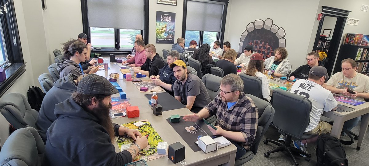 fireshoes's tweet image. There are 32 players for the Modern RCQ at Dungeon's Gate in Ankeny, IA today! 5 rounds, Top 8, 2 invites

It's great to see all the modern players that have been hibernating for eight months! 😆
#mtg