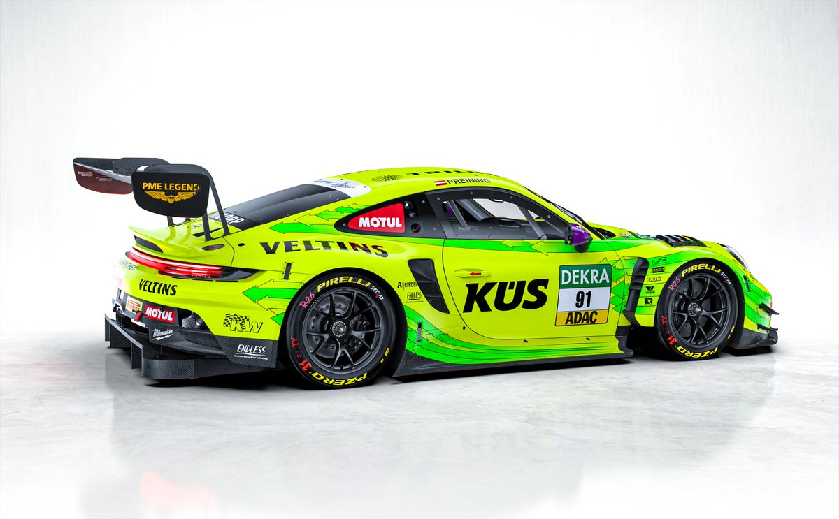 manthey_racing's tweet image. Signature look, fresh chapter.💛💚

Our No. 90 and No. 91 in the colours we all love are ready for @DTM  2026.

New season loading — the action kicks off tomorrow for us, Thomas Preining and Ricardo Feller with the official #DTM test &amp;amp; media days.