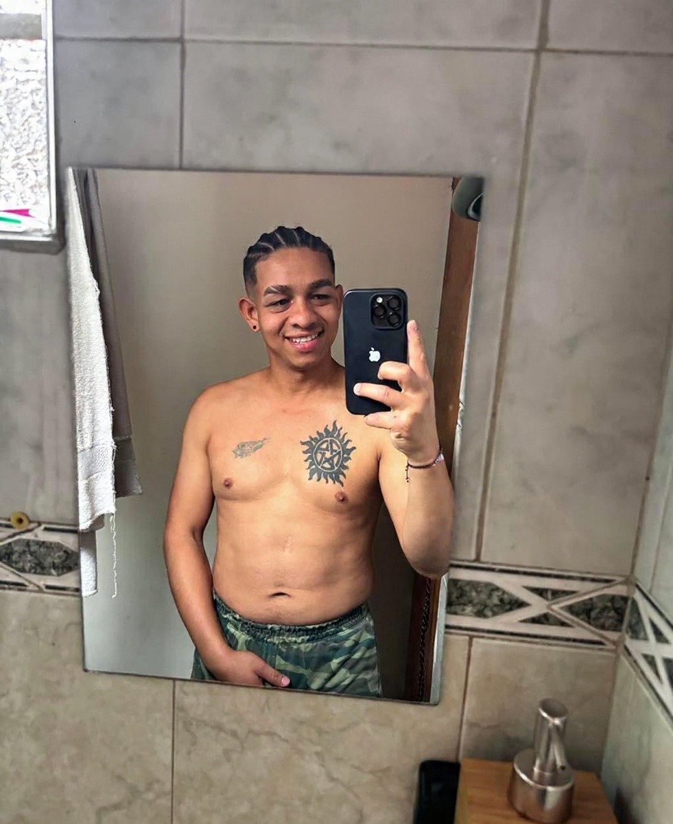 Josevot1's tweet photo. Estamos un poquito gorditos 🥰 https://t.co/kGB8zYhRjq