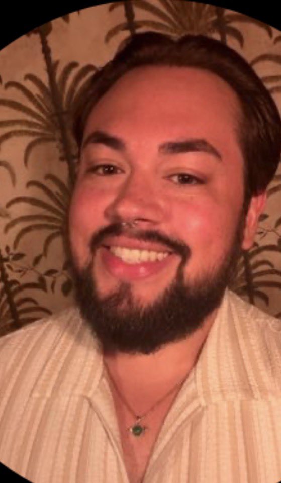 pink birthday tweet media