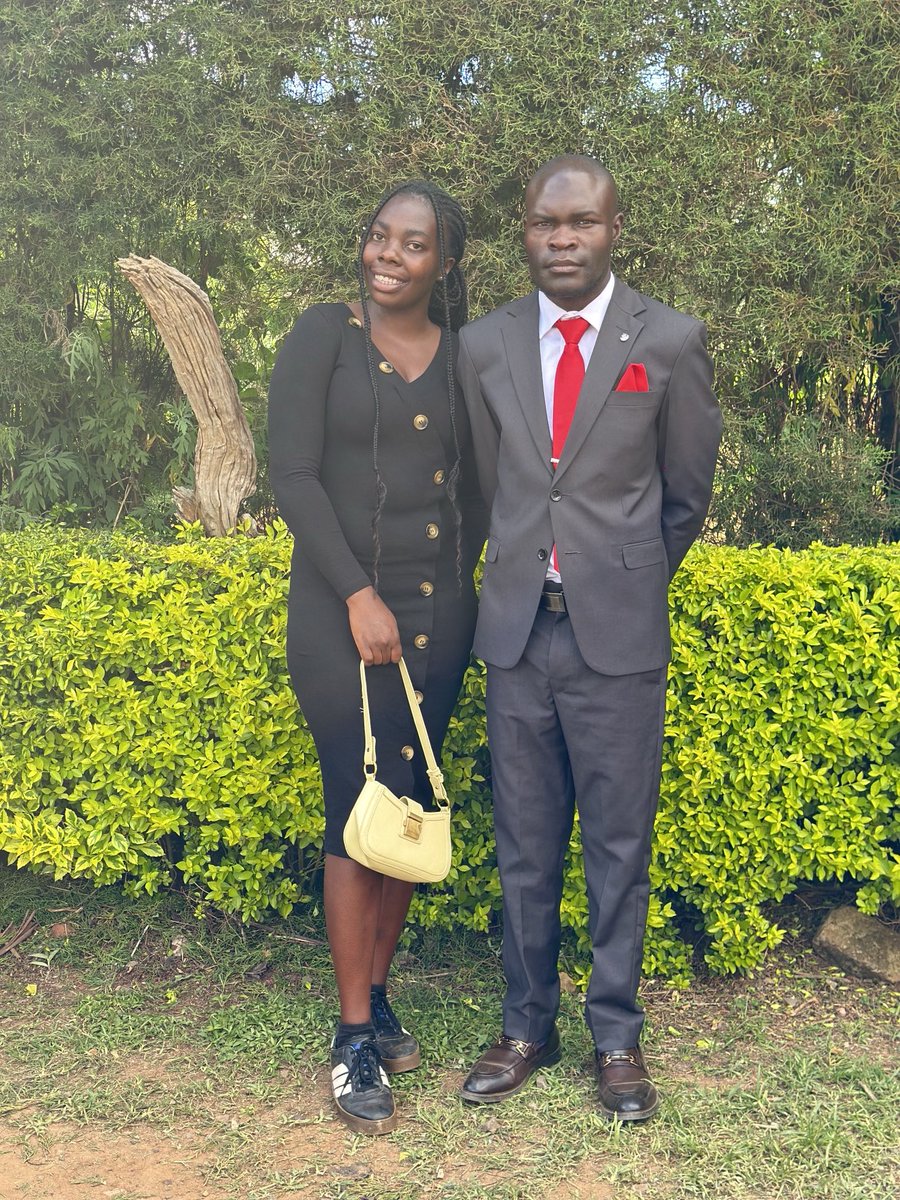 5 People tweet media